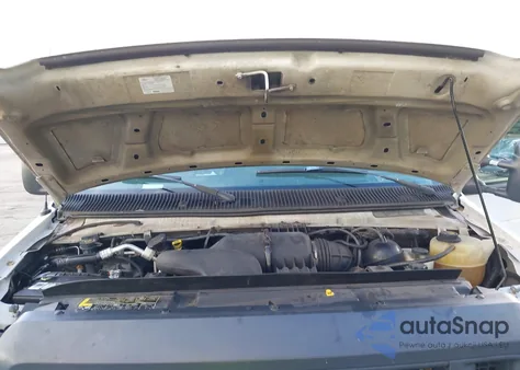 2013 Ford E-150 Commercial z USA, uszkodzony, nr VIN 1FTNE1EW3DDA37892